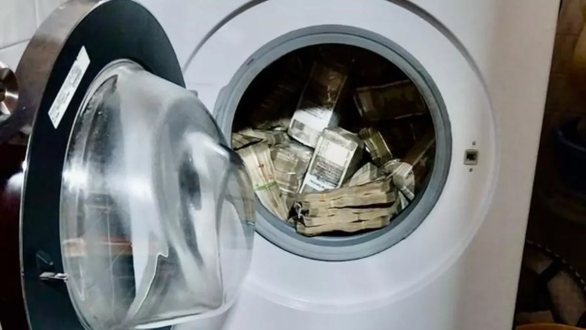 Read more about the article ईडी ने वॉशिंग मशीन से बरामद किए करोड़ों रुपये