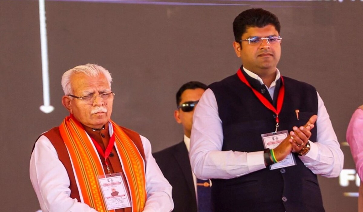 Read more about the article Haryana News: Dushyant Chautala की मुश्किलें बढ़ी, उनके अपने विधायक ने भ्रष्टाचार का आरोप लगाया; JJP नेता ने स्पष्टीकरण दिया