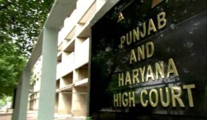 Punjab और Haryana High Court ने महिला पर 50 हजार रुपये का जुर्माना लगाया, अलीमोनी लेने के बाद विवाद को समाप्त न करने पर