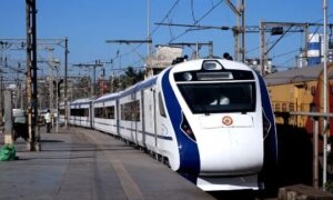 Read more about the article अक्टूबर में शुरू होगी भोपाल से लखनऊ रूट पर वंदे भारत, आठ कोच के साथ ट्रेन में होगी 564 सीट