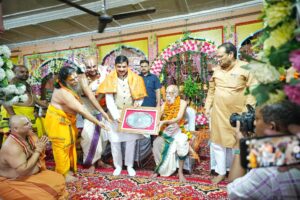 Read more about the article उज्जैन में आयोजित हुआ ‘श्री समतामूर्ति श्रीरामानुज अलंकरण समारोह’; सीएम यादव समतामूर्ति अलंकरण सम्मान से हुए सम्मानित, बोले – संतजनों की उपस्थिति स्वर्ग के समान होती है