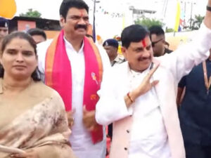 Read more about the article MP Ladli Bahna Yojana: ‘लाड़ली बहनों’ के खाते में CM यादव ने ट्रांसफर की राशि, ₹215 करोड़ की लागत के विभिन्न विकास कार्यों का किया लोकार्पण व भूमिपूजन