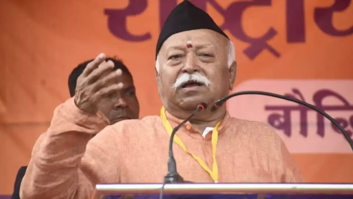 You are currently viewing RSS प्रमुख मोहन भागवत ने जताई तीसरे विश्वयुद्ध आशंका, बोले – जरूरी दवाइयां नहीं लेकिन हर जगह पहुंच जाते हैं देसी कट्टे