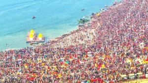 Read more about the article Prayagraj महाकुंभ: बसंत पंचमी पर कल होगा तीसरा अमृत स्नान, 2 से 4 फरवरी तक वाहनों की एंट्री पर रोक; VVIP पास रद्द! अब तक 97 लाख श्रद्धालुओं ने संगम में लगाई डुबकी