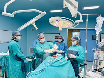 Read more about the article अब मध्यप्रदेश में ही मिलेगा हाई-टेक इलाज, कैंसर और ट्रांसप्लांट के लिए बाहर जाने की जरूरत नहीं: सर गंगाराम, कोकिलाबेन और अदाणी ग्रुप लाएंगे मध्यप्रदेश में हेल्थकेयर का बूस्टर डोज, GIS 2025 से हेल्थ सेक्टर में बड़ा निवेश