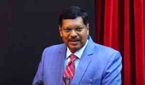 Read more about the article भारत को मिला दूसरा दलित CJI: जस्टिस बी. आर. गवई होंगे देश के 52वें मुख्य न्यायाधीश, CJI संजीव खन्ना ने भेजी सिफारिश; मात्र 7 महीने का होगा कार्यकाल
