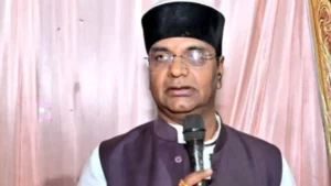 Read more about the article “हमने दंगा-फसाद होने में पूरी कोशिश की” – दिग्विजय सिंह के पुराने बयान से मचा बवाल: मंत्री विश्वास सारंग ने सोशल मीडिया पर शेयर किया 1 मिनट 12 सेकंड का विडियो, लगाया दंगे भड़काने का आरोप!