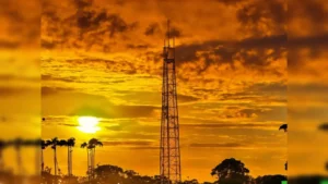 Read more about the article अग्नि देव की तपिश से झुलसा मध्यप्रदेश, मौसम ने बदला मिजाज—अब गर्म हवाओं की परीक्षा शुरू!