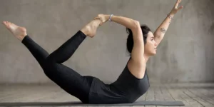 लिवर की गंदगी साफ करने के लिए रोज करें ये योगासन