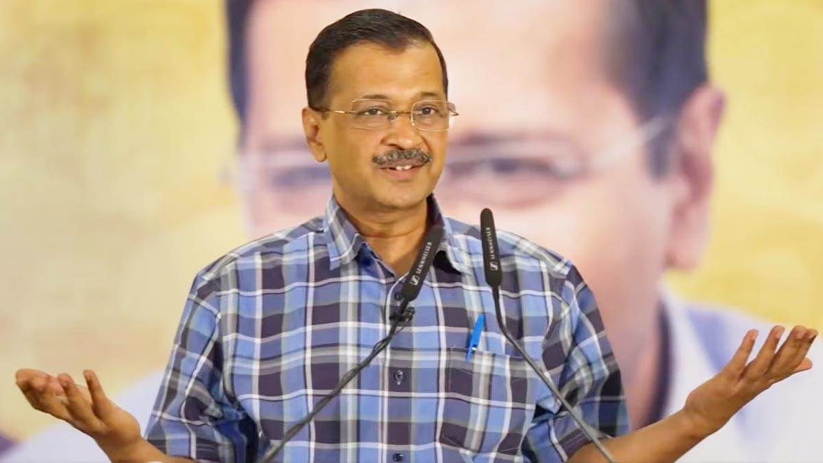 Read more about the article केजरीवाल का बड़ा ऐलान: बिहार समेत सभी राज्यों में AAP अब अकेले लड़ेगी चुनाव, बोले- ‘मुझे दो साल दीजिए, गुजरात की तस्वीर बदल दूंगा’!