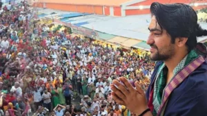 Read more about the article बागेश्वर धाम में श्रद्धा और भीड़ के बीच दर्दनाक हादसा: एक की मौत, कई घायल; धीरेंद्र शास्त्री बोले – हम मृतक परिवार को देंगे एक दिन की चढ़ोत्तरी!