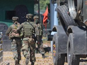 Read more about the article जम्मू-कश्मीर में आतंकियों के खिलाफ सुरक्षाबलों का सबसे बड़ा ऑपरेशन! जैश-ए-मोहम्मद के टॉप कमांडर समेत दर्जनों ढेर, कई मुठभेड़ें और शहीदों की कुर्बानी का सिलसिला!