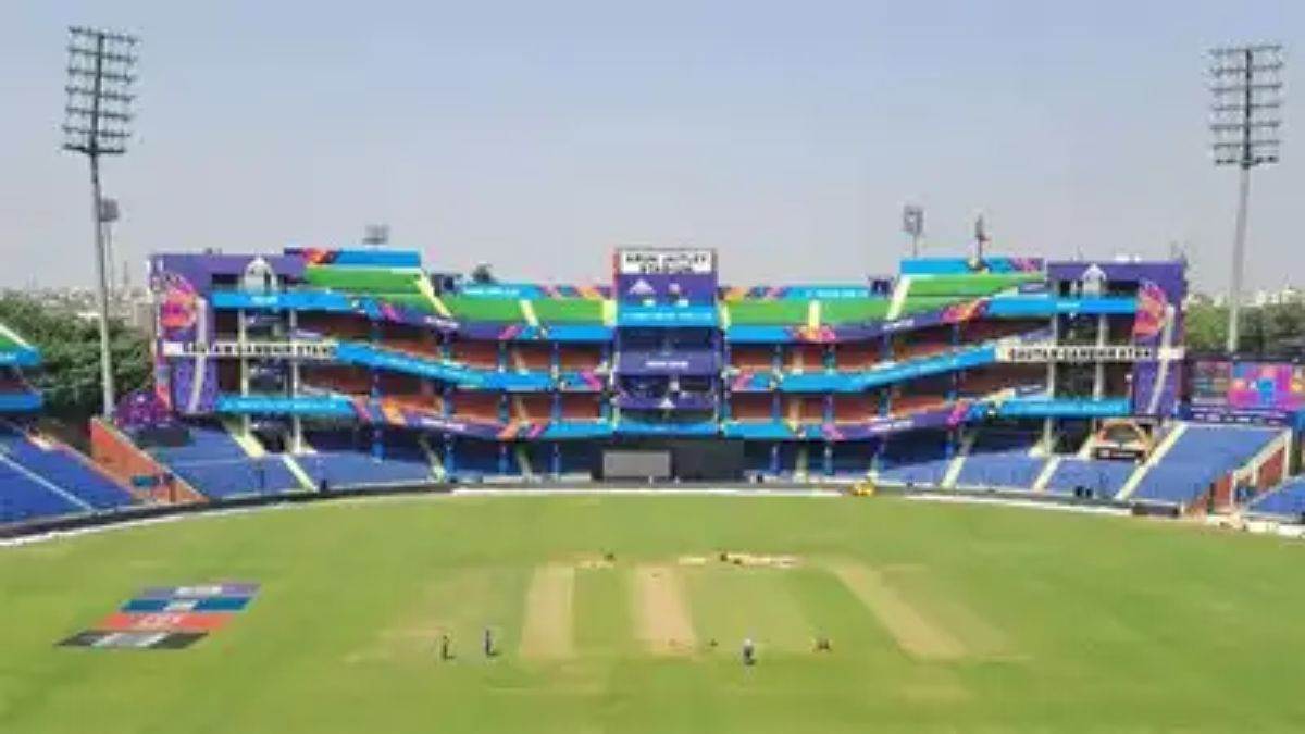 You are currently viewing DPL 2025 में बड़ा बदलाव: 12 अगस्त को अरुण जेटली स्टेडियम में खेला जाएगा डबल हेडर, रोमांच होगा दोगुना