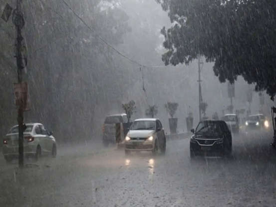 Read more about the article अगस्त की शुरुआत में बदला मध्य प्रदेश का मौसम: ग्वालियर-चंबल में भारी बारिश का अलर्ट, इंदौर-भोपाल में धूप और उमस बढ़ने के आसार; रक्षाबंधन पर रहेगा साफ मौसम!