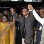 ISS पर पहुंचने वाले पहले भारतीय शुभांशु शुक्ला 16 महीने बाद घर लौटे, मां बोलीं- अब भी मेरा नन्हा बेटा है: शुभांशु शुक्ला दिल्ली पहुंचे, पीएम मोदी से आज हो सकती है मुलाकात!