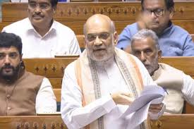 You are currently viewing 30 दिन जेल में तो जाना होगा कुर्सी से… शाह ने लोकसभा में पेश किया बड़ा बिल: PM-CM समेत मंत्री 30 दिन से ज्यादा हिरासत में रहे तो पद छोड़ना अनिवार्य, बिल से कांग्रेस-ओवैसी भड़के!