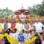 जबलपुर में शहीद राजा शंकर शाह-रघुनाथ शाह को सीएम मोहन यादव ने अर्पित किया श्रद्धासुमन, बलिदान को बताया आने वाली पीढ़ी के लिए प्रेरणा; CM 14 करोड़ की लागत से बने संग्रहालय का भी करेंगे भ्रमण!