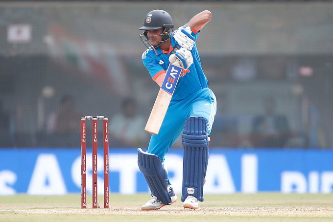 You are currently viewing शुभमन गिल ने शतक की ओर बढ़ाए कदम, लंच तक भारत पहुंचा 400 के पार