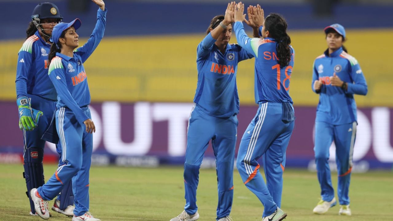 Read more about the article महिला वर्ल्ड कप में भारत की बेटियों ने दर्ज की बड़ी जीत, ODI में पाक को लगातार 12वीं बार धोया