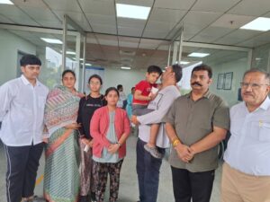 Read more about the article इंदौर की वकील अभिजीता राठौर ने मौत के बाद भी दी ज़िंदगी — अंगदान से कई मरीजों को मिला नया जीवन, पति ने अंतिम विदाई में पहनाया मंगलसूत्र