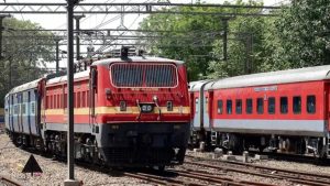 Read more about the article Indian Railways: होली पर अब घर जाना हुआ आसान, भोपाल से इन जिलों के लिए चलेंगी 4 जोड़ी स्पेशल ट्रेनें