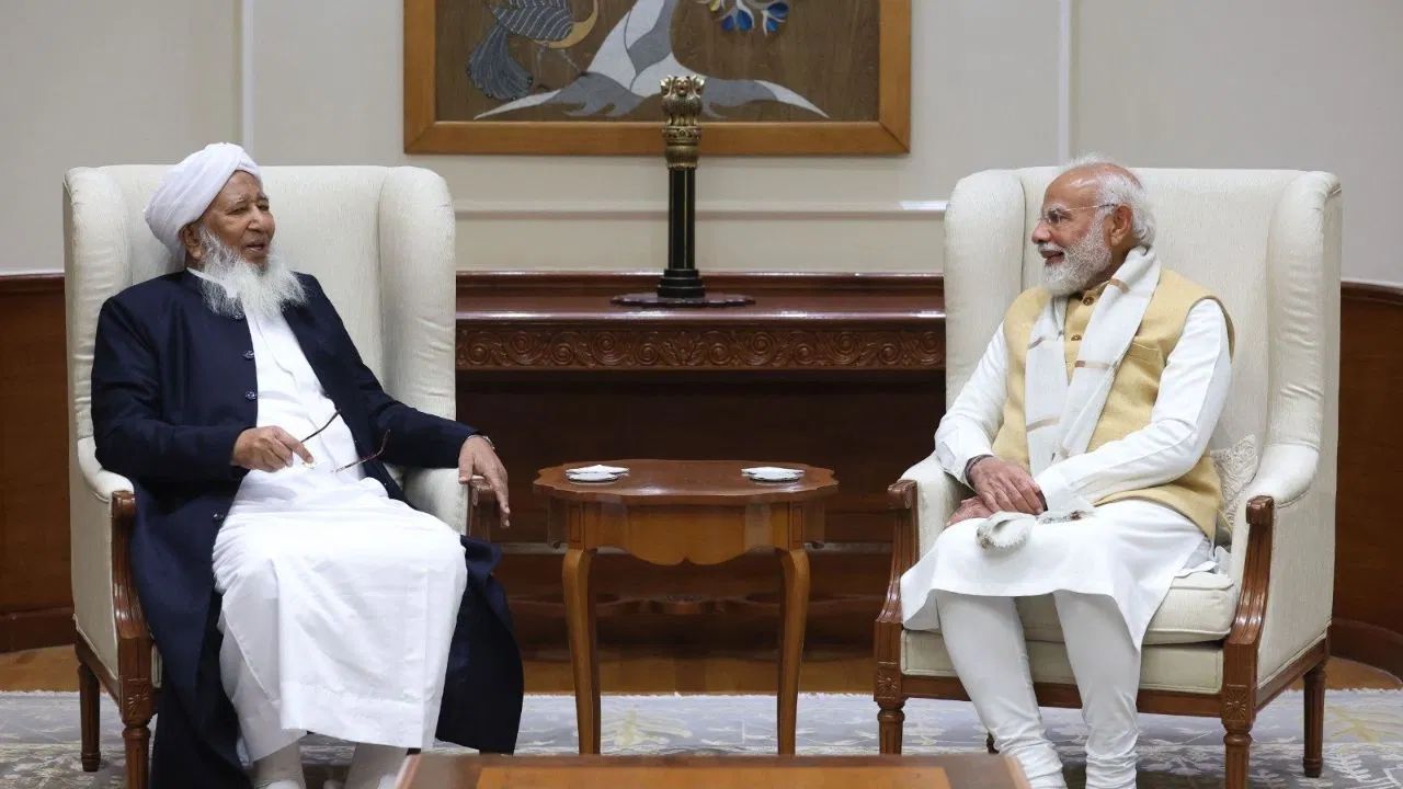 Read more about the article Grand Mufti of India: कौन हैं केरल में जन्मे मुस्लिमों के मसीहा शेख अबू बक्र अहमद? PM Modi से मुलाकात की हो रही चर्चा
