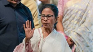 Read more about the article ‘चुनाव आयोग मनमानी कर रहा, अंतिम राउंड के बाद हम ही जीतेंगे,’ मतगणना के बीच ममता बनर्जी का बड़ा बयान