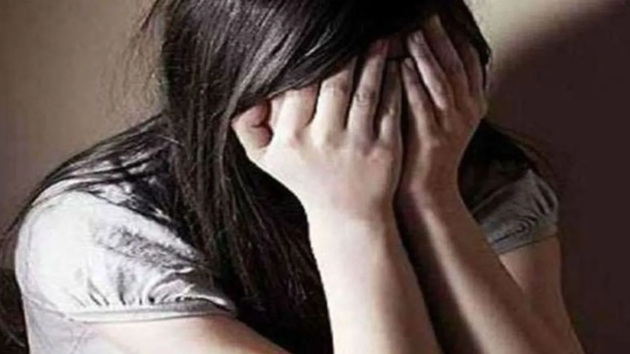 मुरैना में युवती ने डिप्टी कलेक्टर पर शादी का झांसा देकर दुष्कर्म करने का आरोप लगाया, पुलिस ने दर्ज किया मामला, जांच जारी