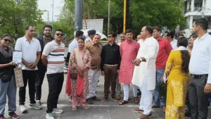 Read more about the article इंदौर: योग दिवस पर इंदौर बनाएगा नया इतिहास, 10000 से अधिक साधक करेंगे सामूहिक भ्रामरी प्राणायाम
