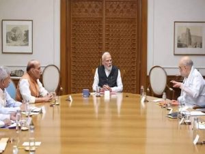 Read more about the article किसान सम्मान निधि को 5 साल का विस्तार, तेल-गैस खोज और सोलर ऊर्जा समेत कई योजनाओं पर कैबिनेट की बड़ी मंजूरी